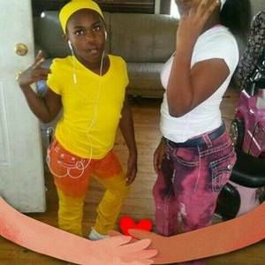 Meet your Posher, Latoya